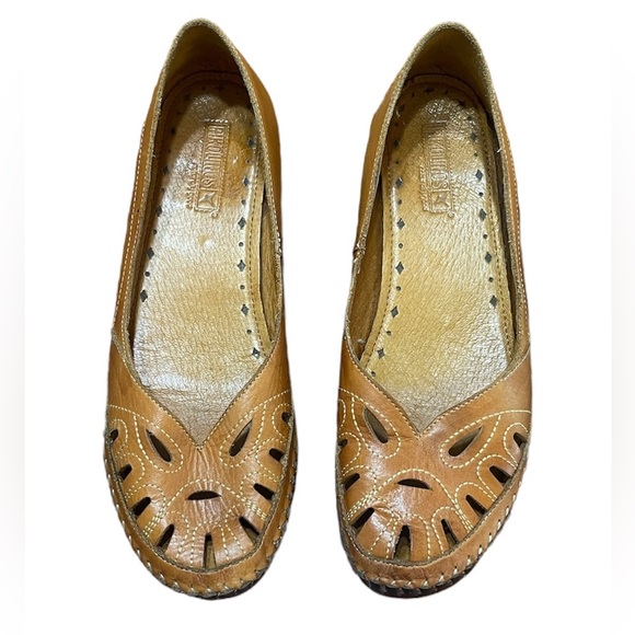 Pikolinos Ballet Kitten Heel Leather Cut Out Size Euro 41 US 8 - Picture 2 of 9